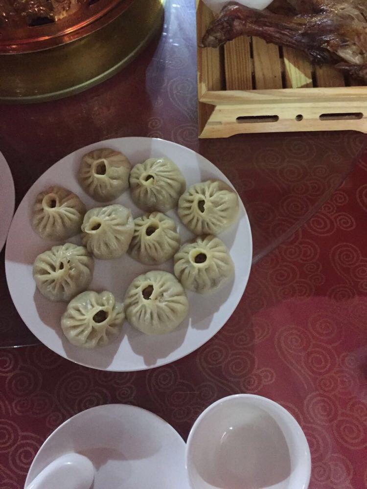               这是布里亚特包子