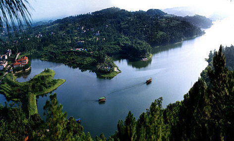 04月16日内江天气预报:多云 气温: 20℃~29℃