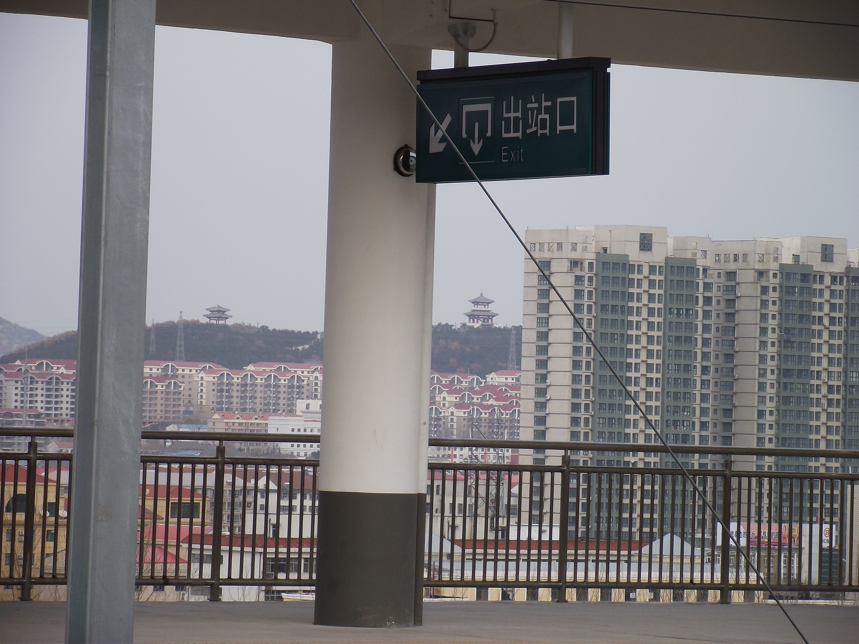 烟,威段城铁--威海北站以北景色