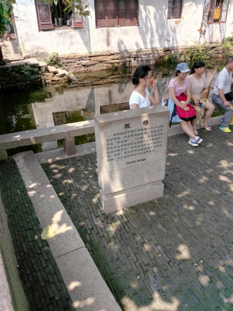 济南旅游攻略指南? 携程攻略社区! 靠谱的旅游攻略平台,最佳的济南自助游、自由行、自驾游、跟团旅线路,海量济南旅游景点图片、游记、交通、美食、购物、住宿、娱乐、行程、指南等旅游攻略信息,了解更多济南旅游信息就来携程旅游攻略。