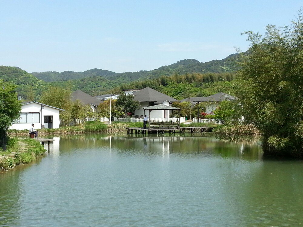 绿野谷休闲度假村