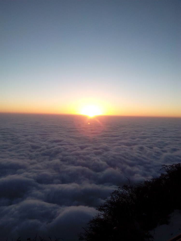 峨眉山