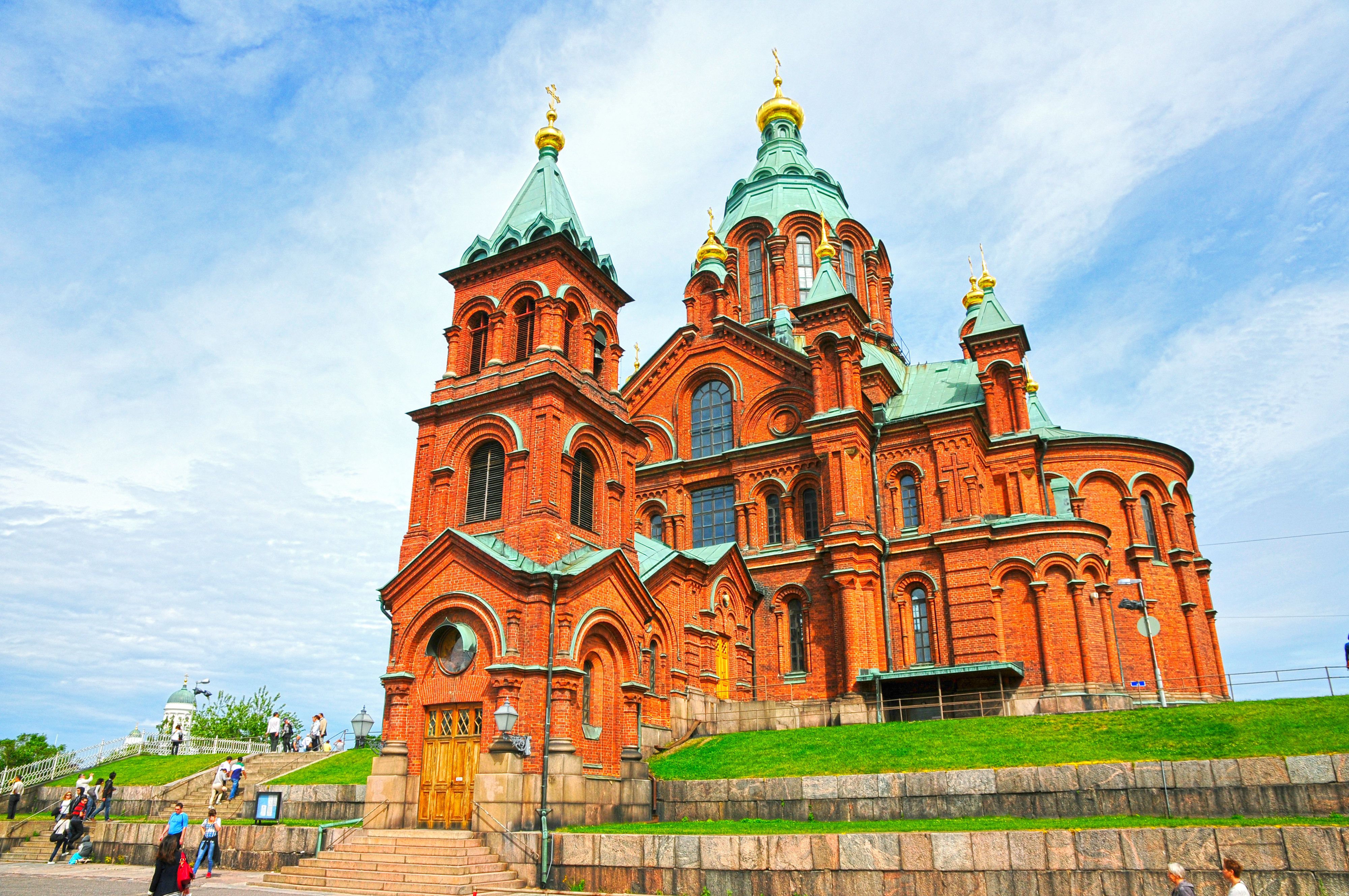 04月23日赫尔辛基天气预报:小雨 气温: 2℃~7℃【携程攻略】