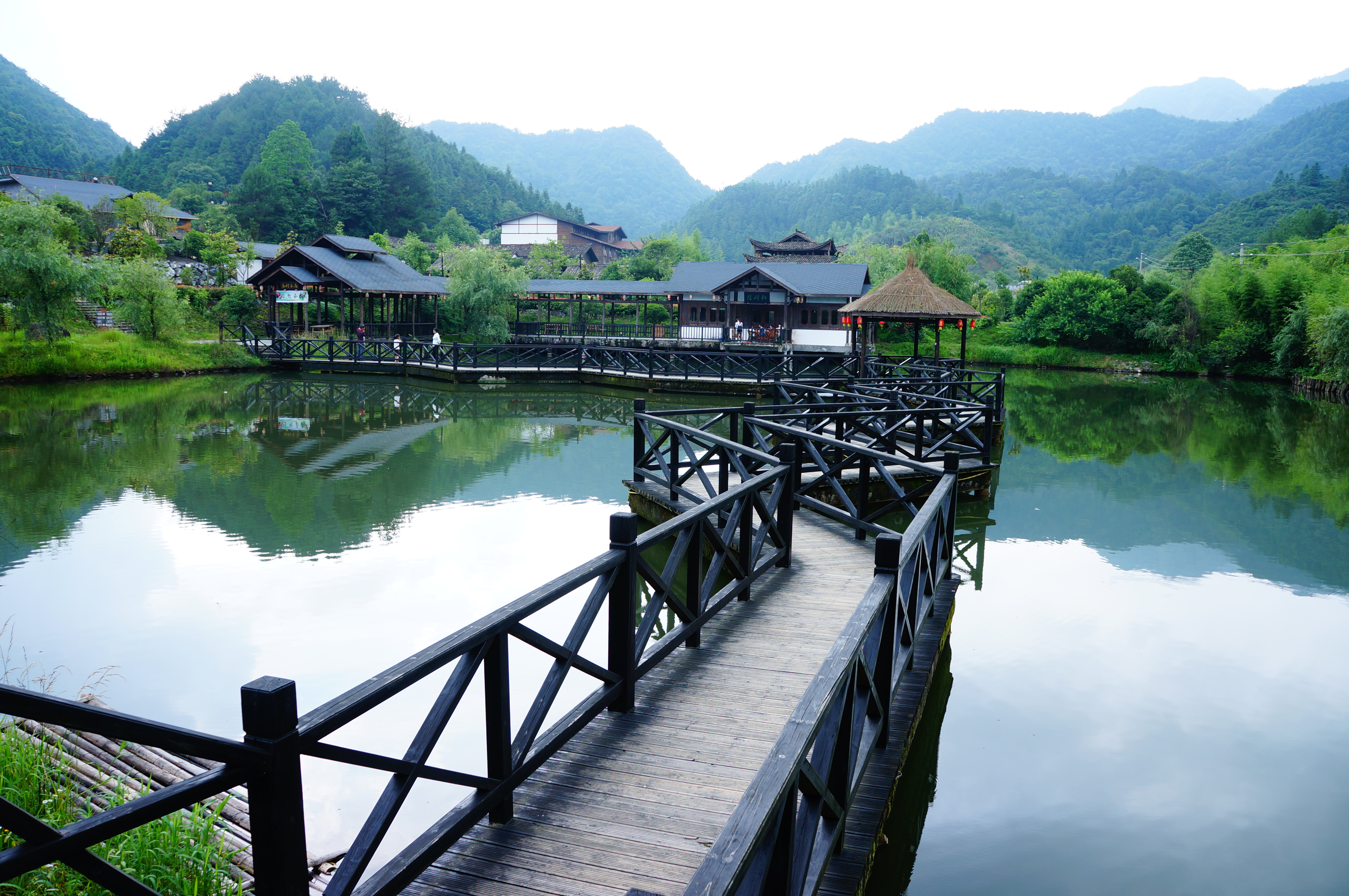 田园牧歌景区                          