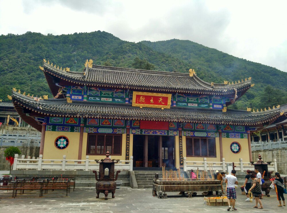 灵山圣地 祖师道场 西昌灵山寺自驾1日游