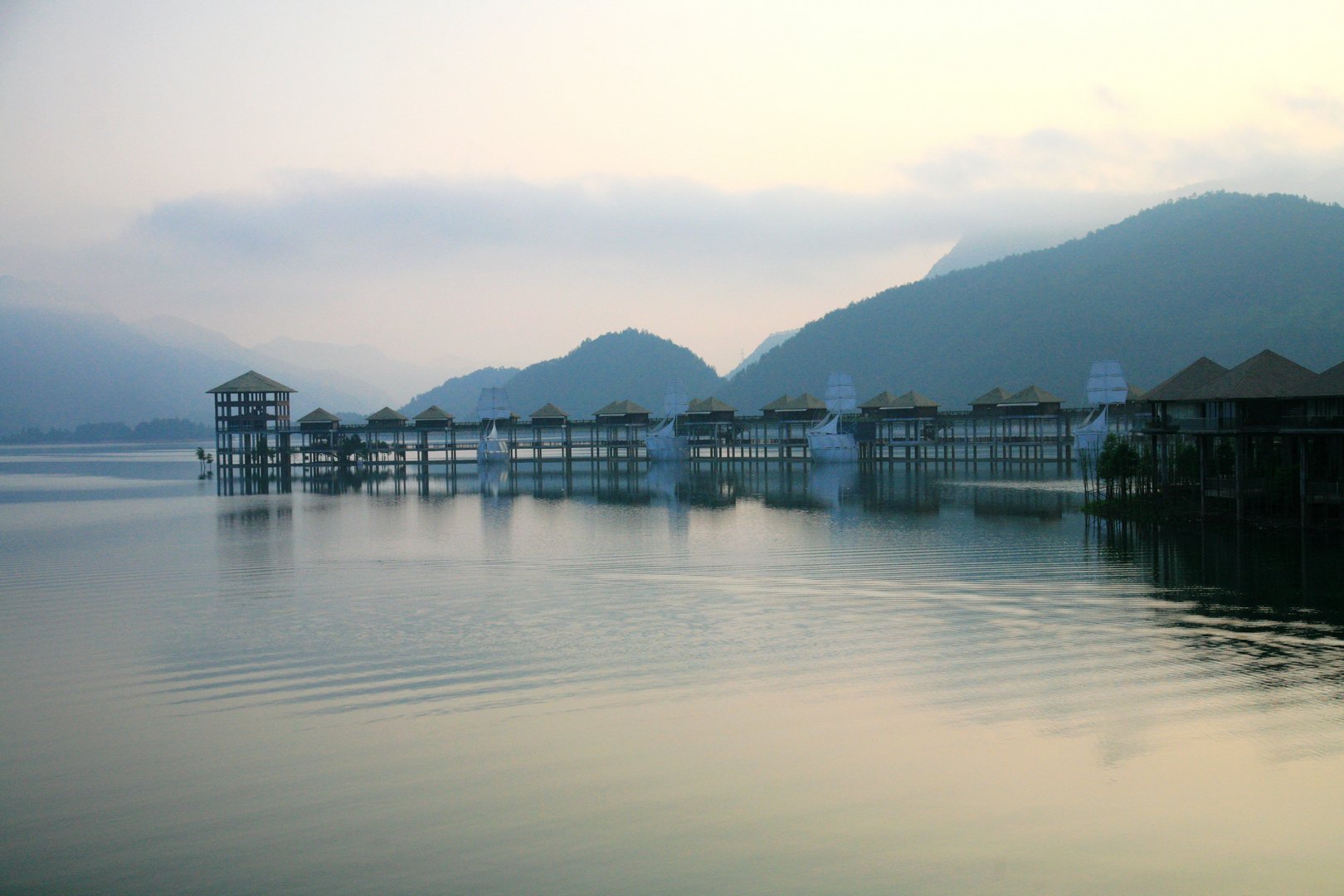 云和湖仙宫景区