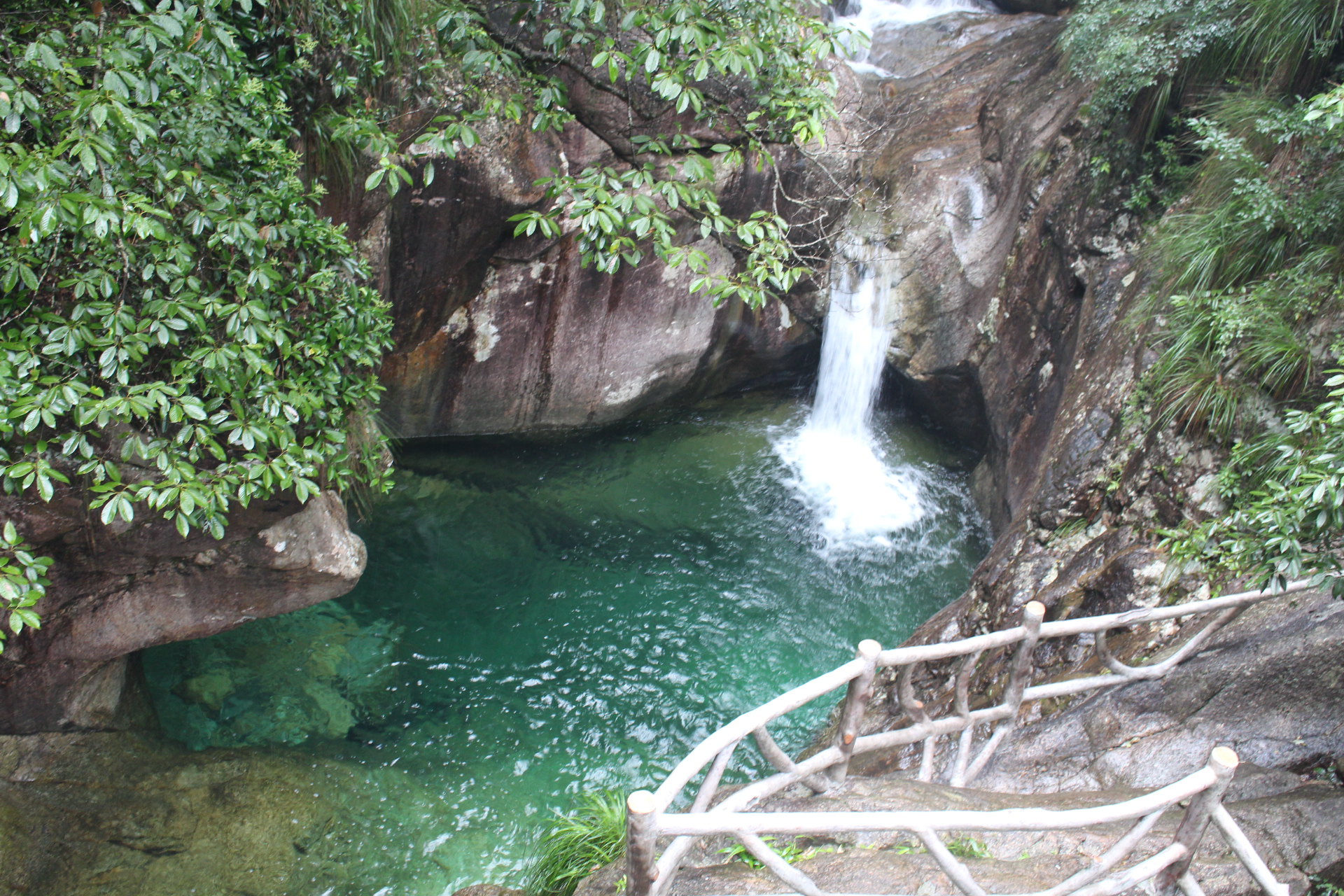 牯牛降风景区--神奇瑰丽的山水风光