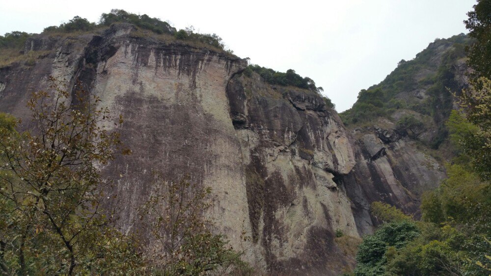 菜溪岩旅游景点攻略图