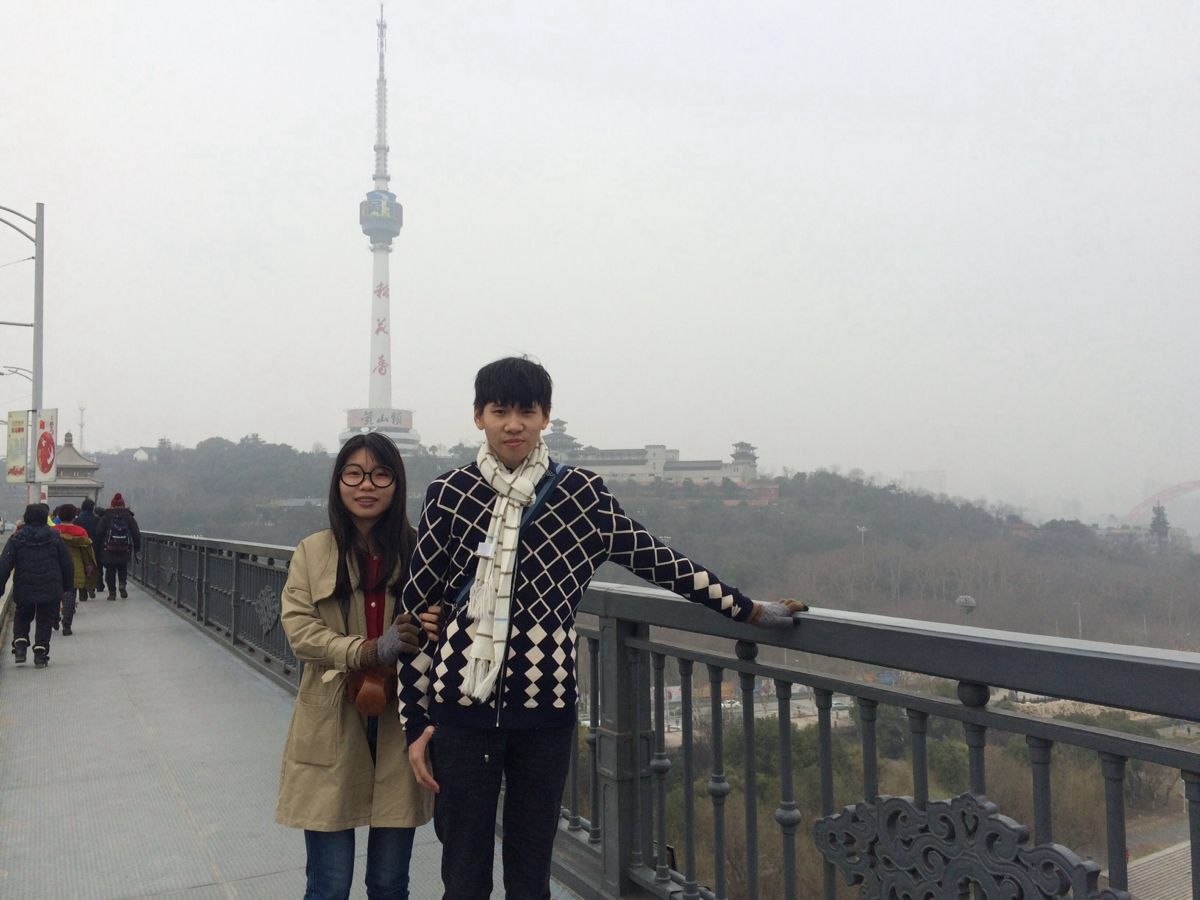 武汉长江大桥与黄鹤楼