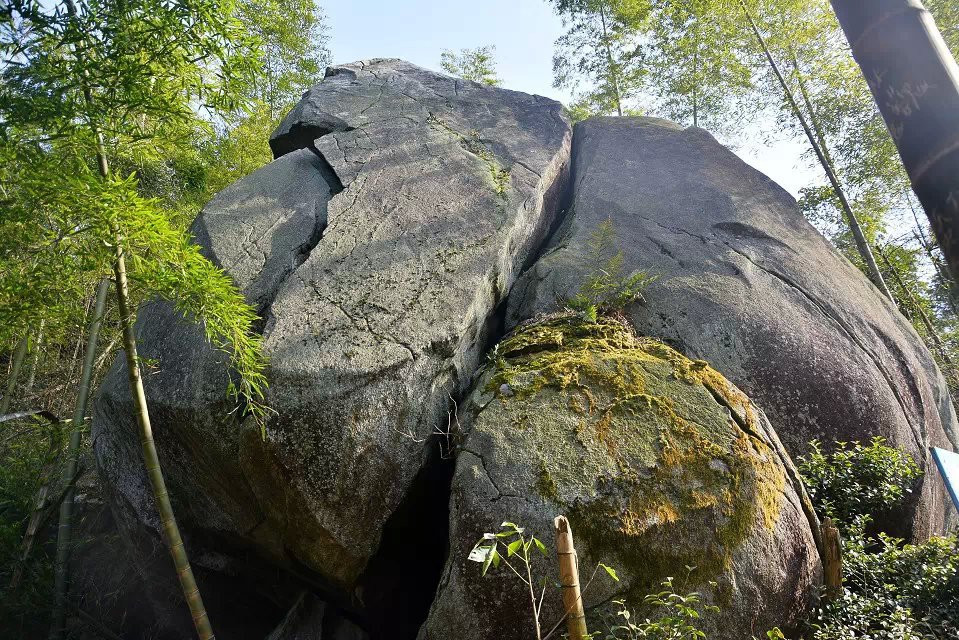 【浏阳石柱峰】独上石柱峰,探寻捞刀河的源头