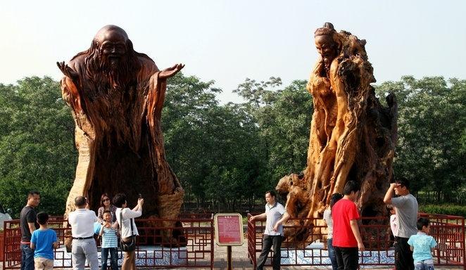 世界名木树雕博览园,闲暇之余好去处