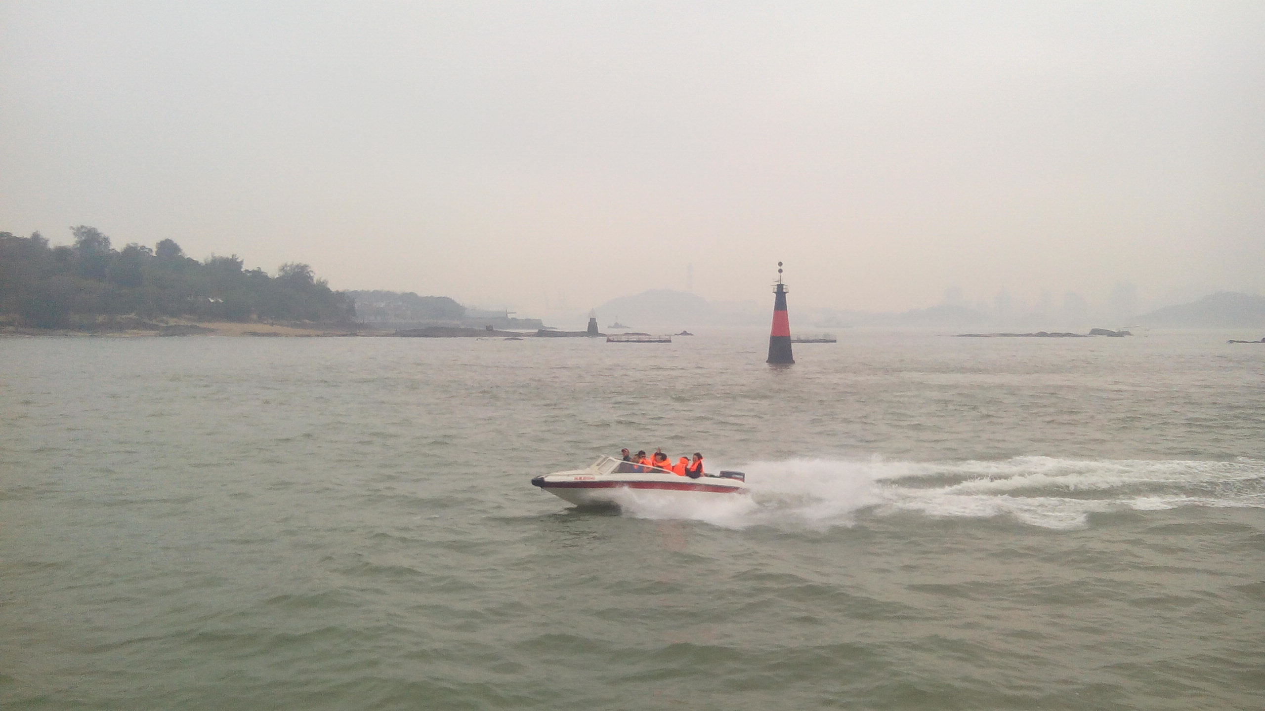 材料一鼓浪屿有一个只卖一种咖啡的咖啡店店内