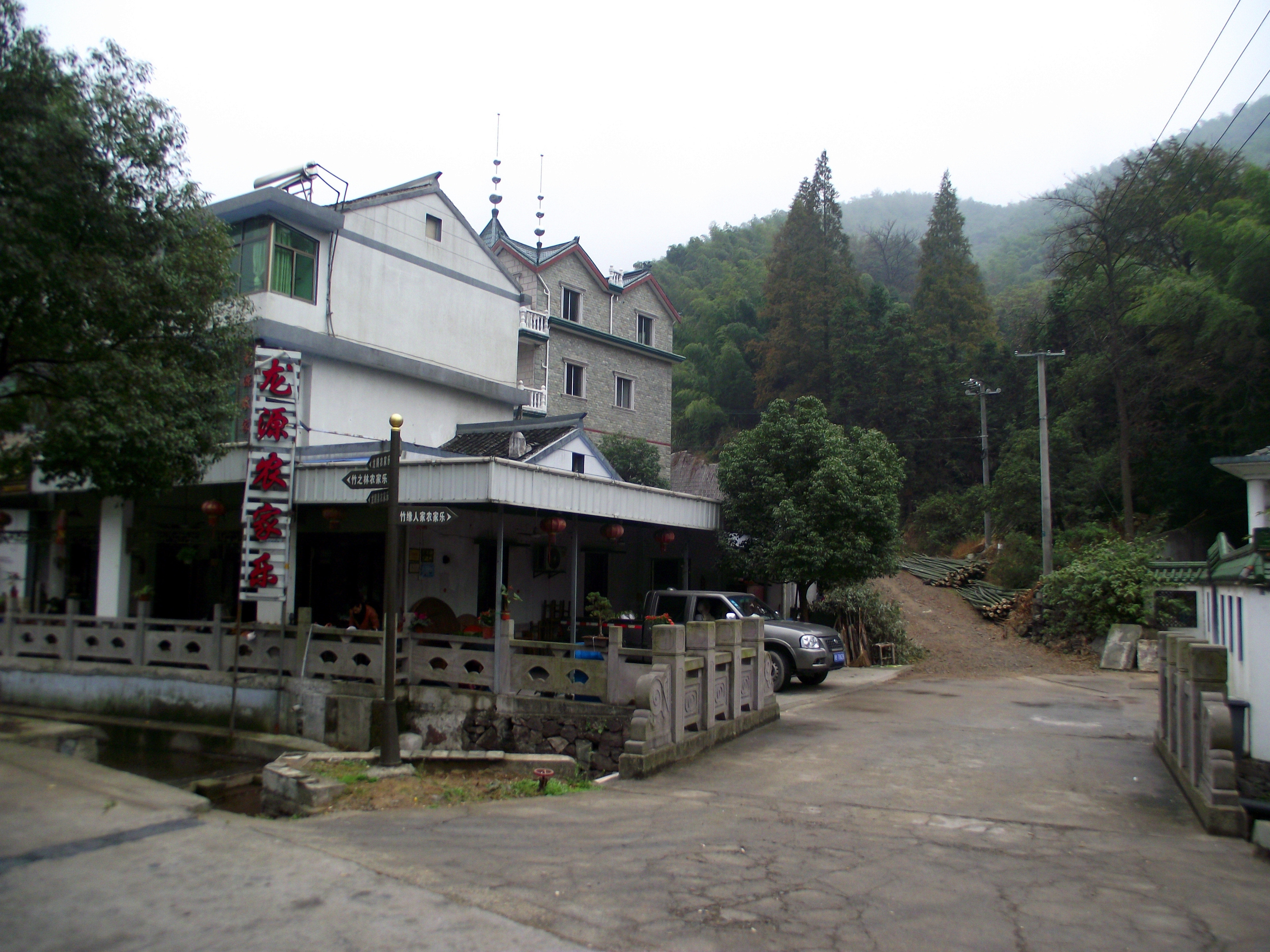 韦金勇:宁波慈城,九龙湖,九龙源,香山寺,佛迹寺,达蓬山二日游