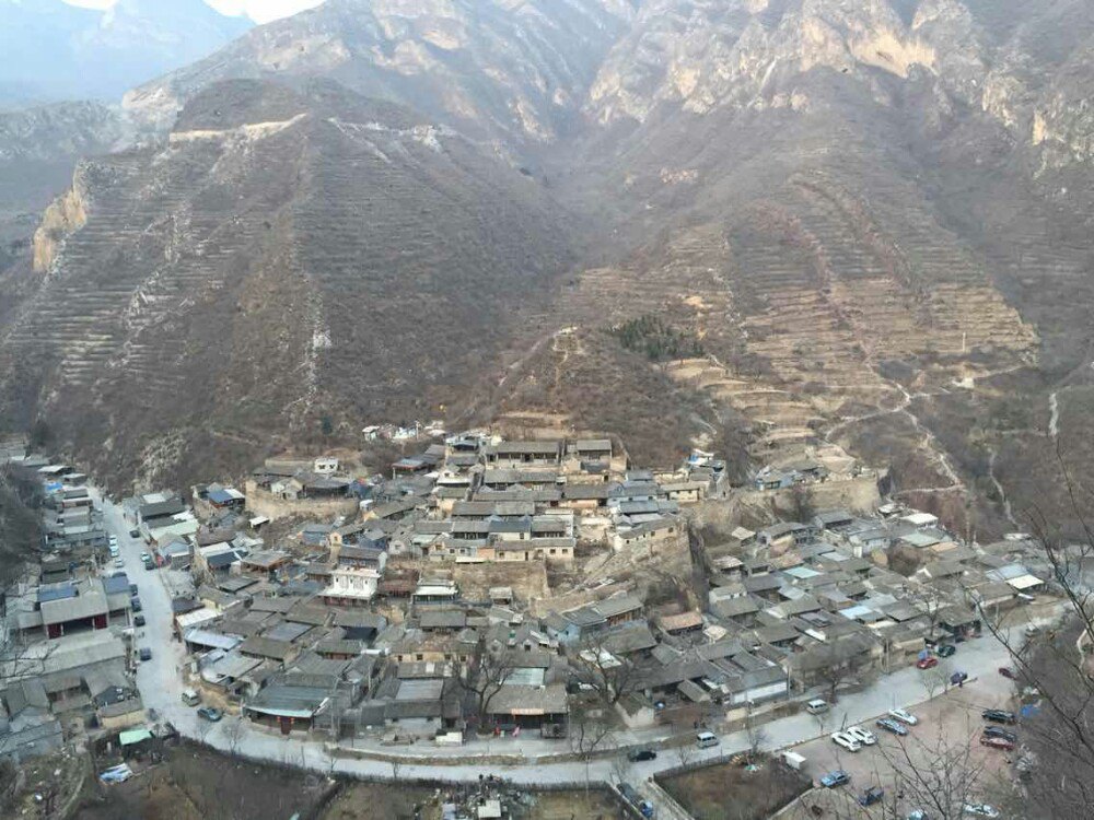 北京市门头沟区爨底下村好玩吗?