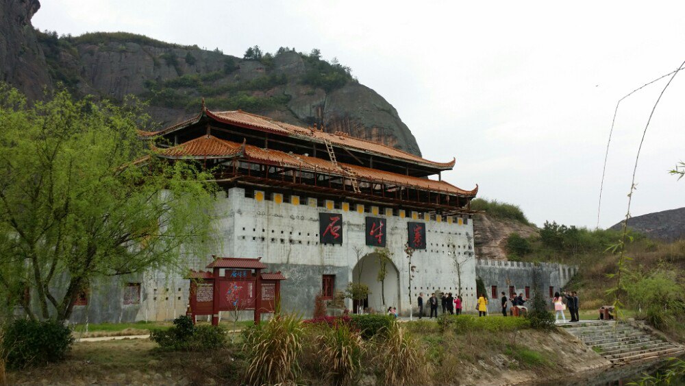 玻璃桥景区石牛寨