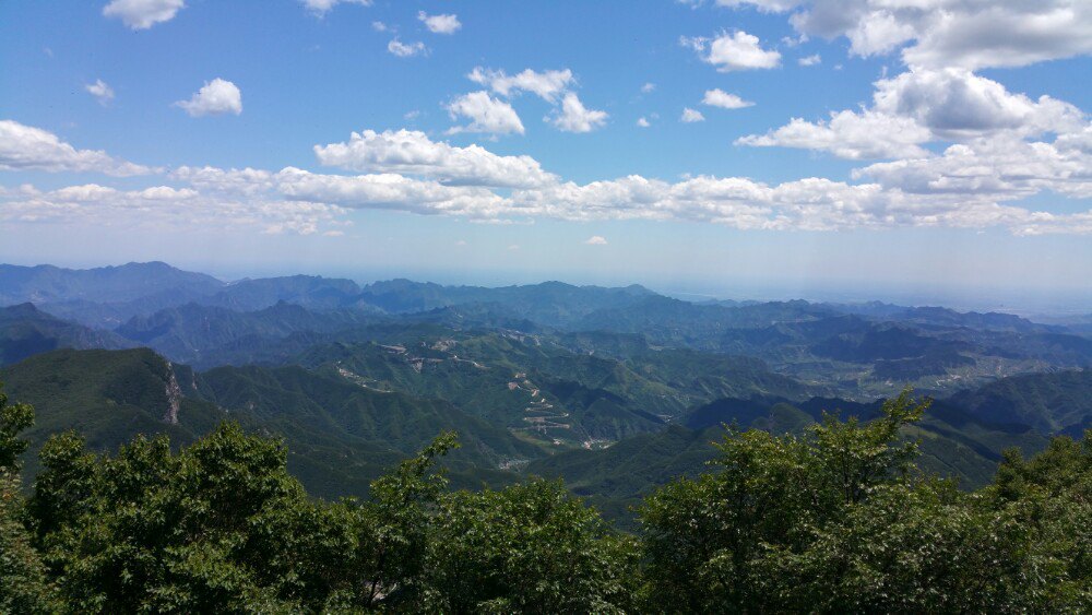 房山白草畔自然风景区