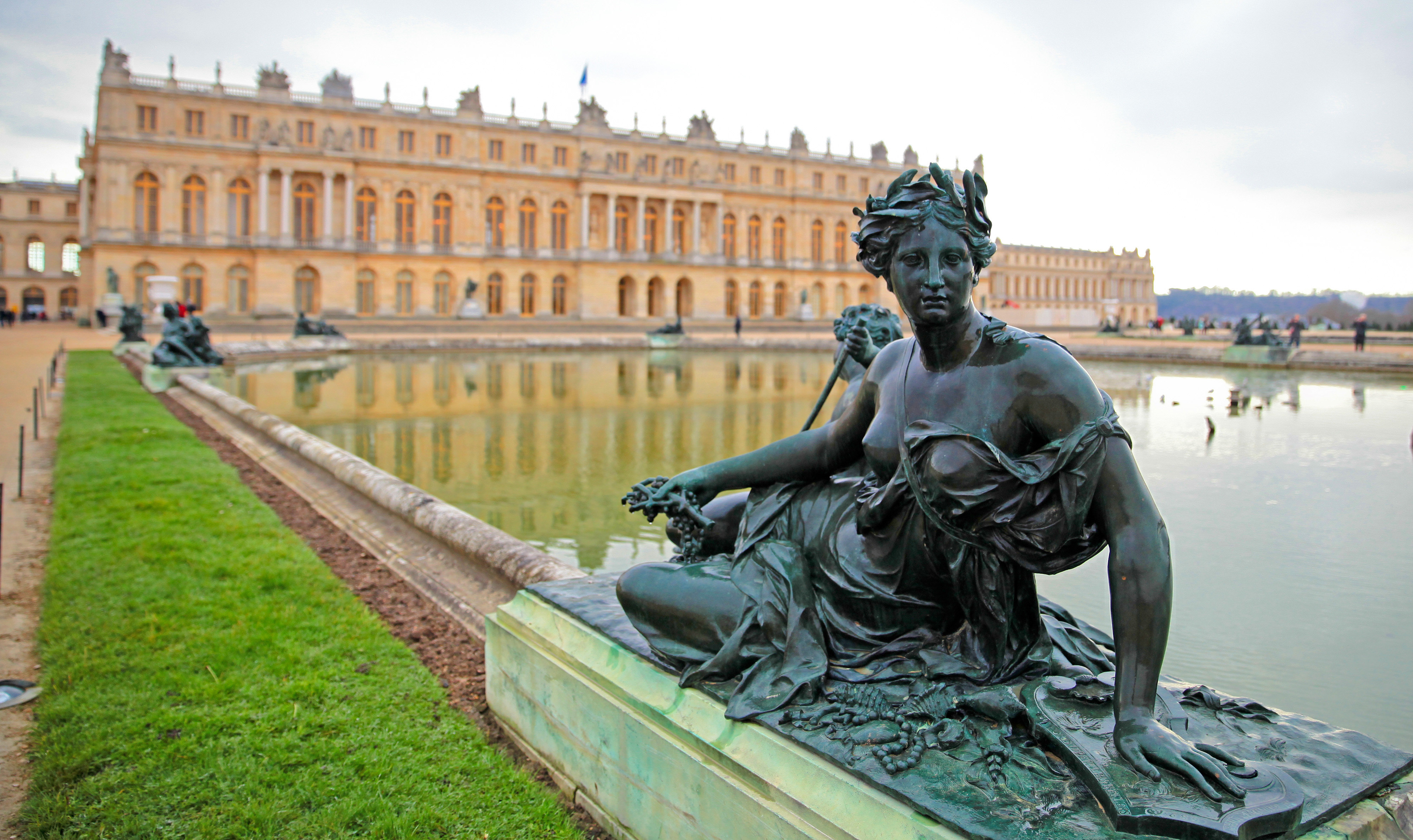 意大利+瑞士+法国11日跟团游(4钻)·4-5星 城