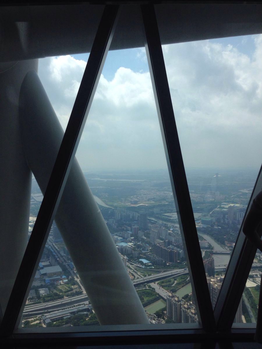 广州塔摩天轮好玩吗免费观看_广州塔摩天轮好