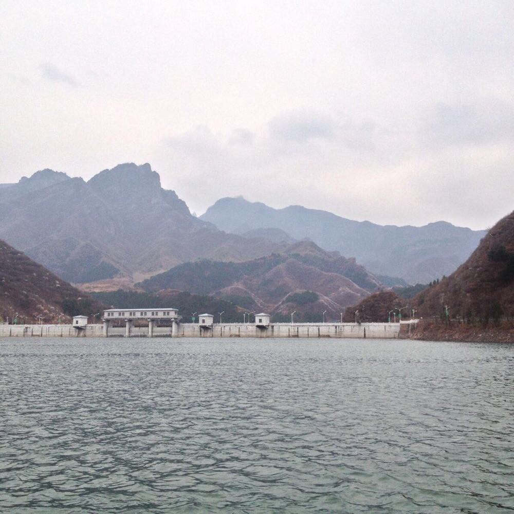 密云雾灵山庄风景区                        