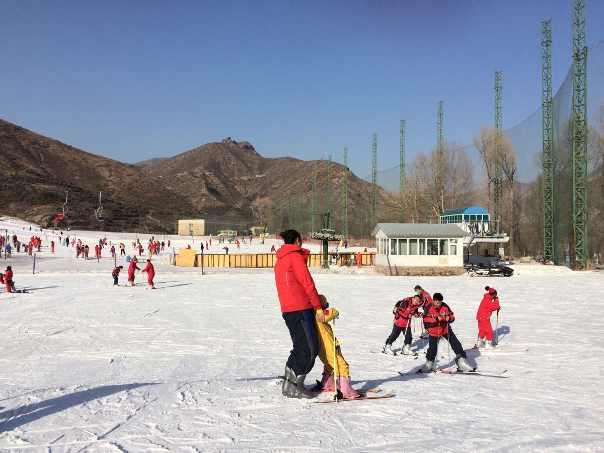 呼和浩特太伟滑雪场好玩吗,呼和浩特太伟滑雪场景点怎么样_点评_评价