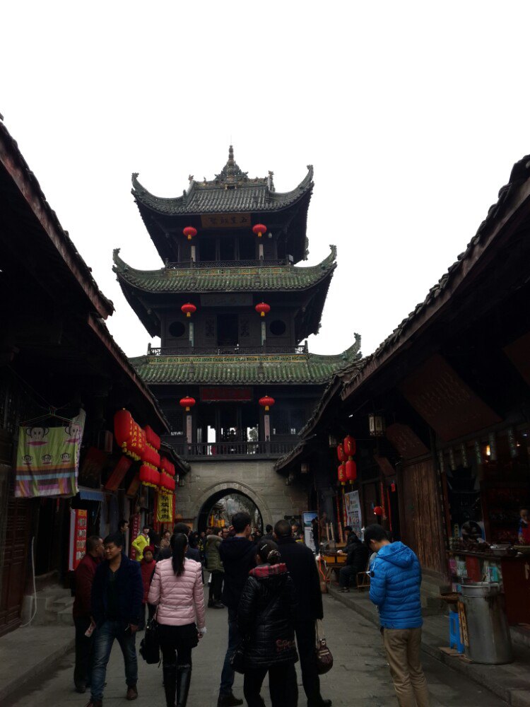 阆中古城_阆中古城要收入城费