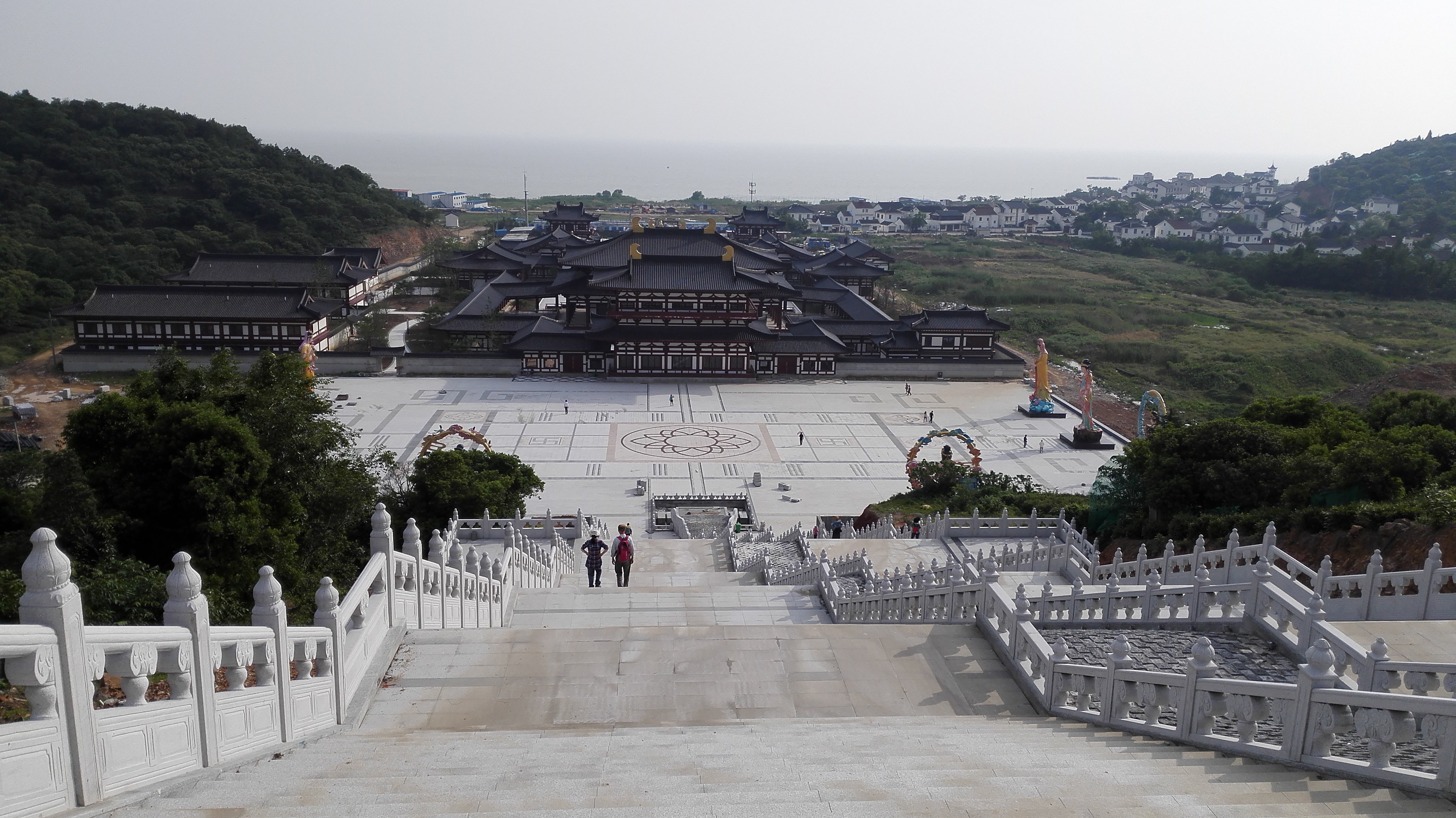 观音庙                              坐落在苏州西山的观音寺还在