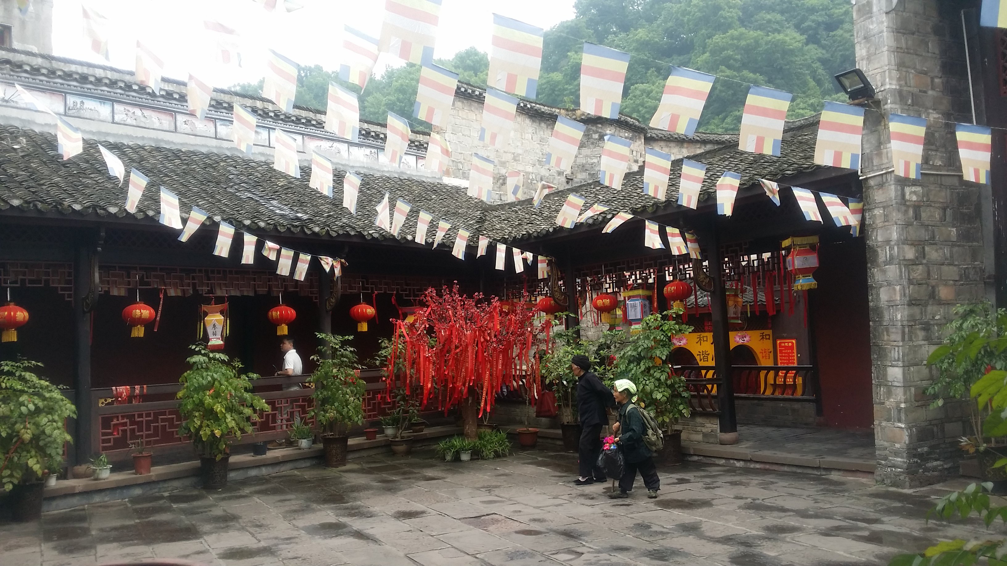 湖南省(凤凰古城,张家界)自由行----上篇