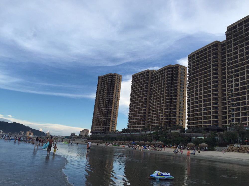惠东双月湾宝安虹海湾酒店