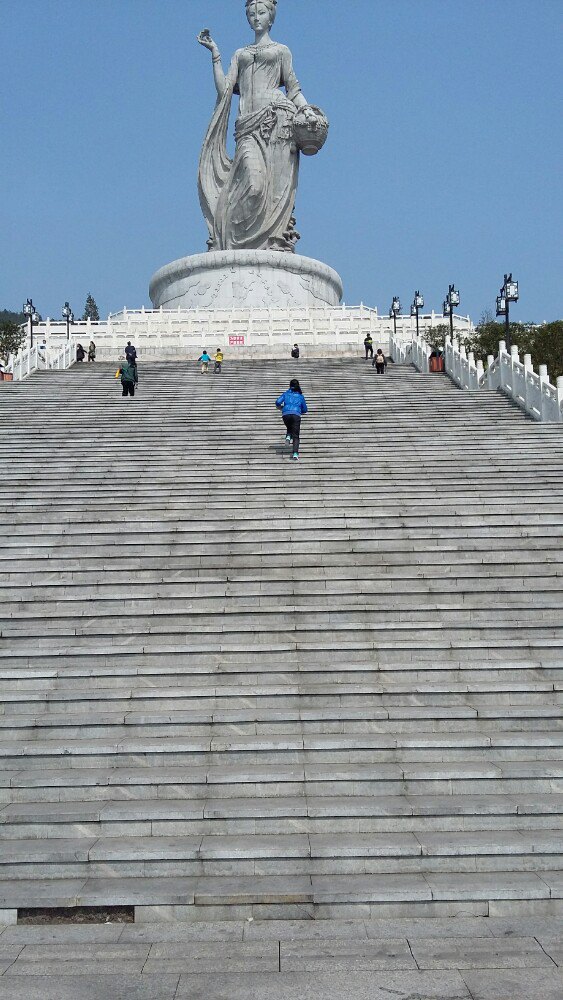 【携程攻略】永川区神女湖风景区景点,天气很好,环境很舒服,站在最