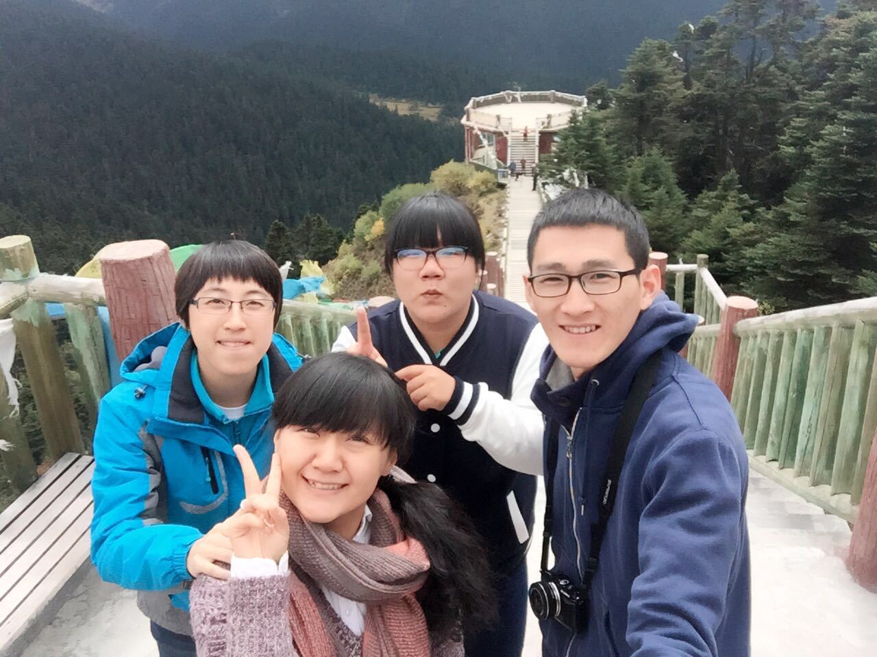 鲁朗林海