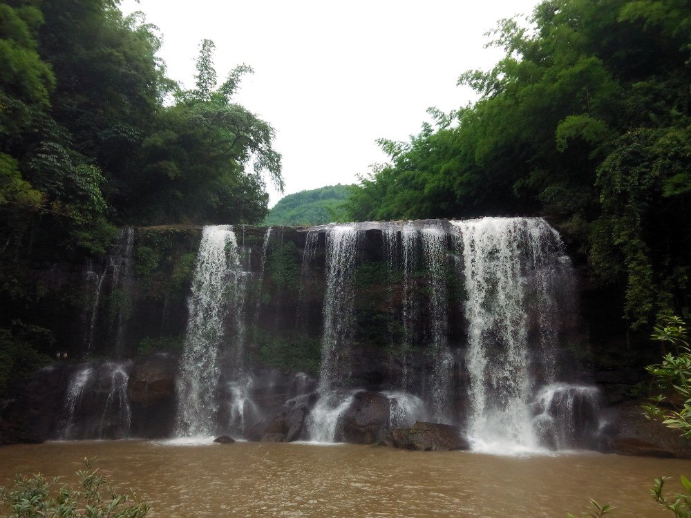 洞沟四赤水,十丈洞,佛光岩三日游景点帕劳攻略图片