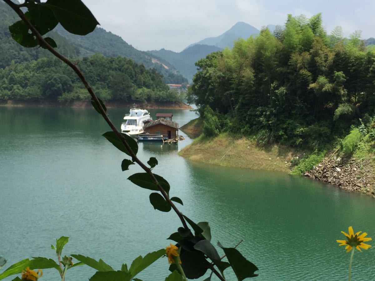 上犹阳明湖(原陡水湖)风景区攻略,上犹阳明湖(原陡水)