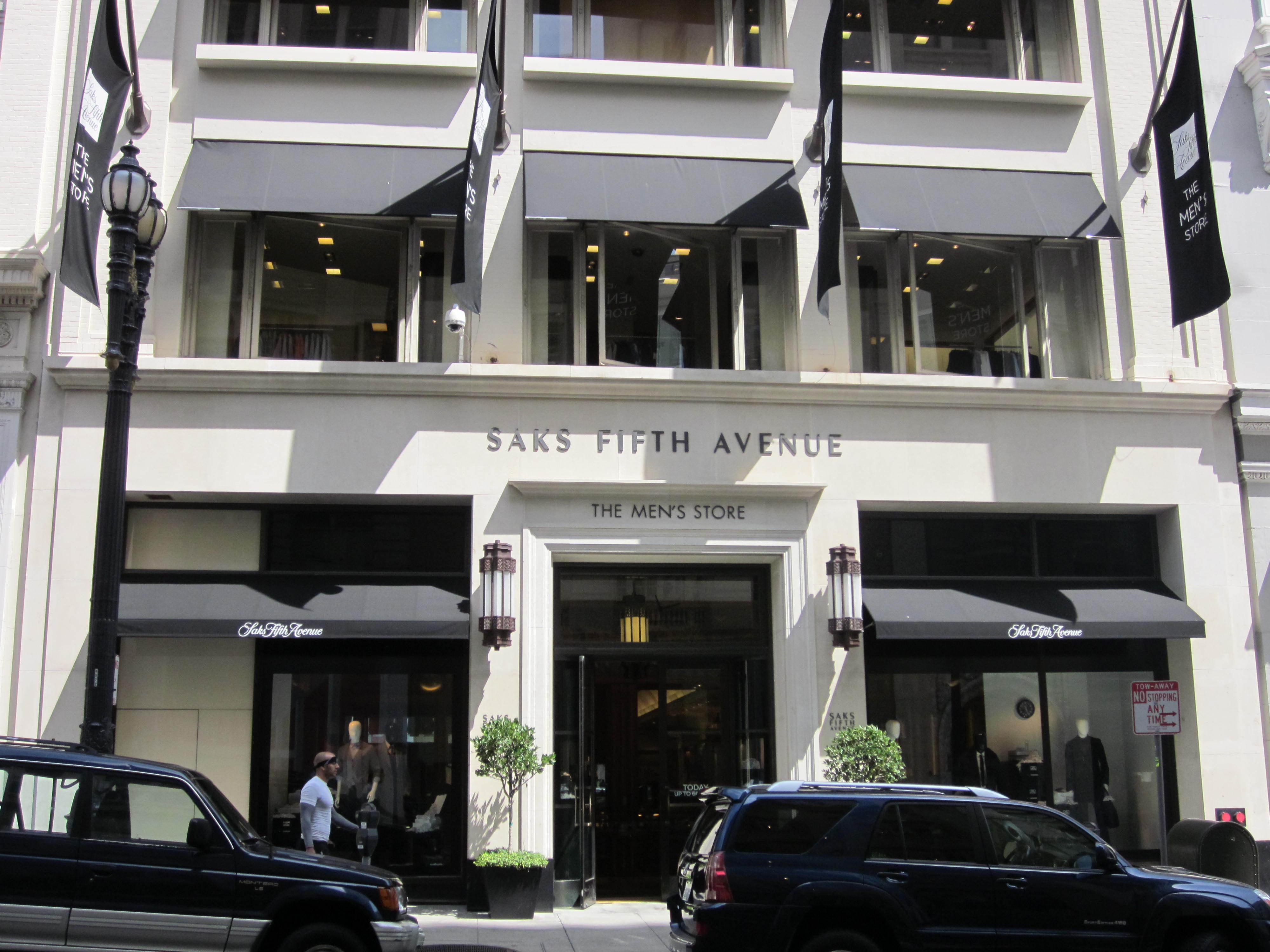 15萨克斯第五大道saks fifth avenue4.