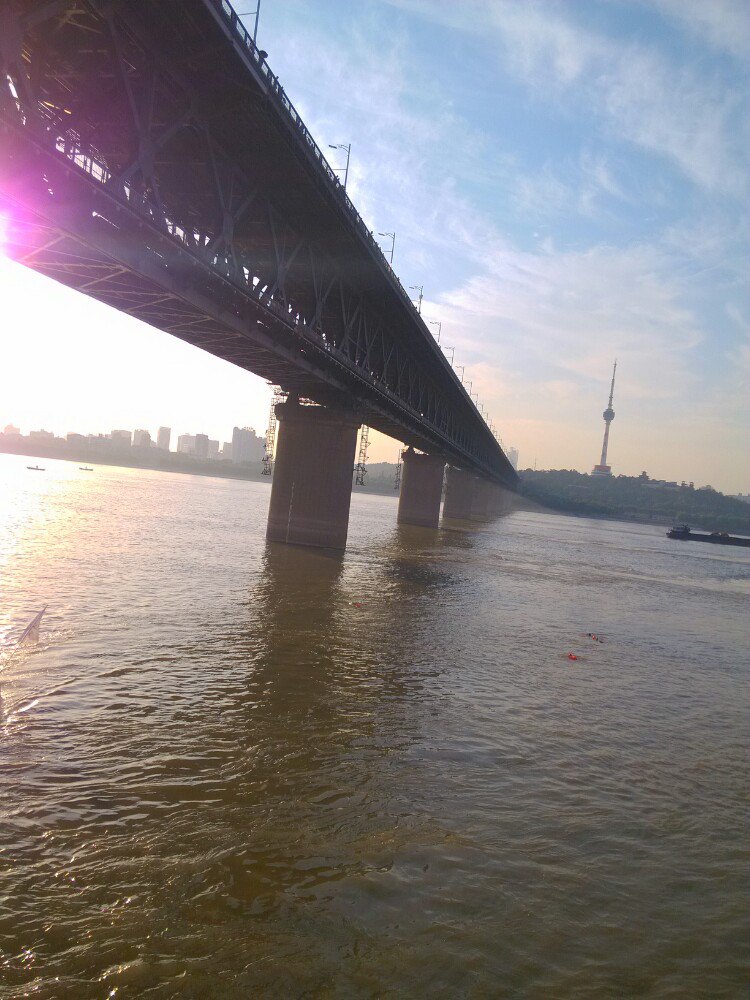 武汉长江大桥钢笔画