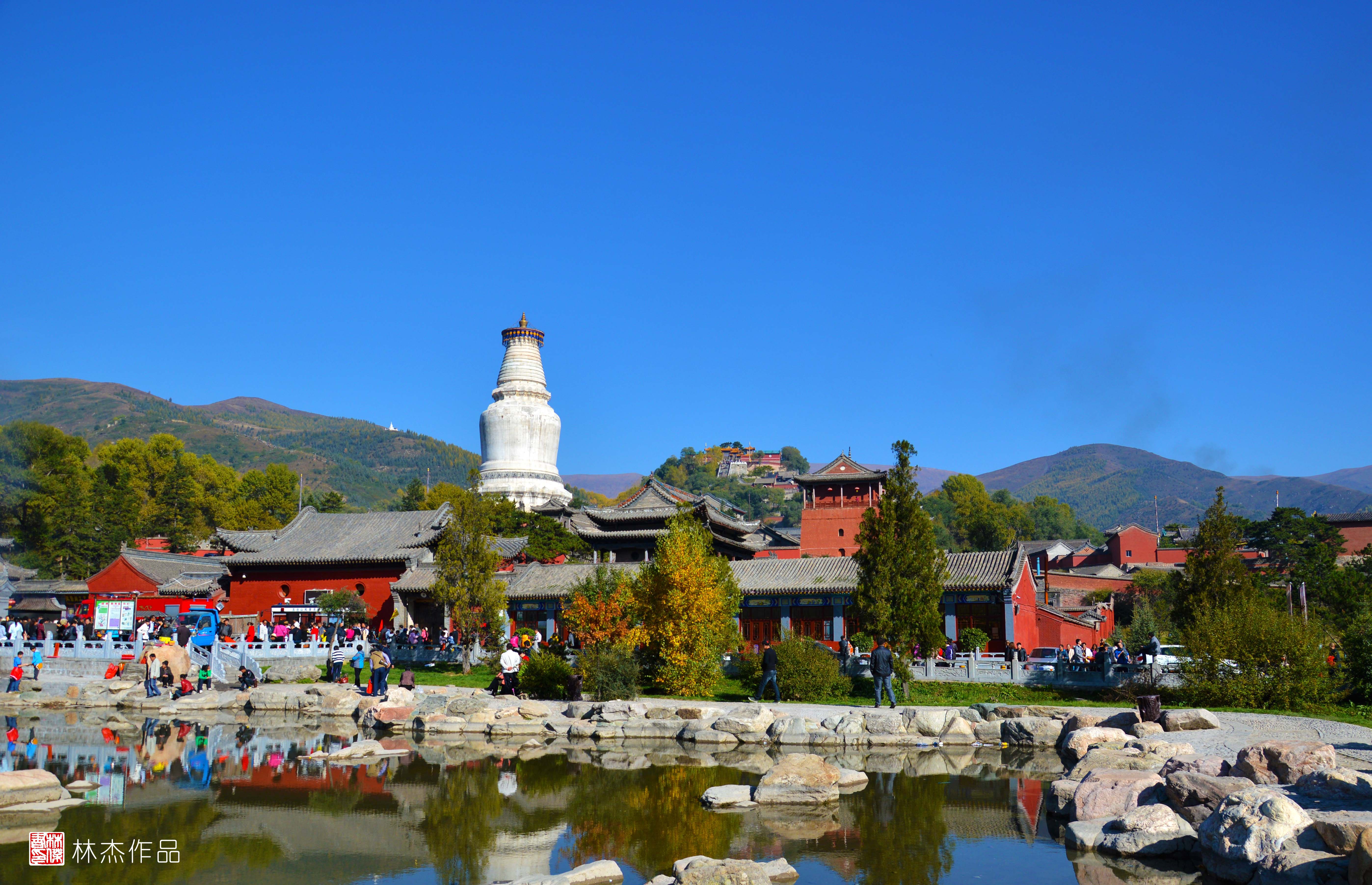 因为五台山景区节假日人多,客栈贵还少,砂河镇离五台山近还人不多