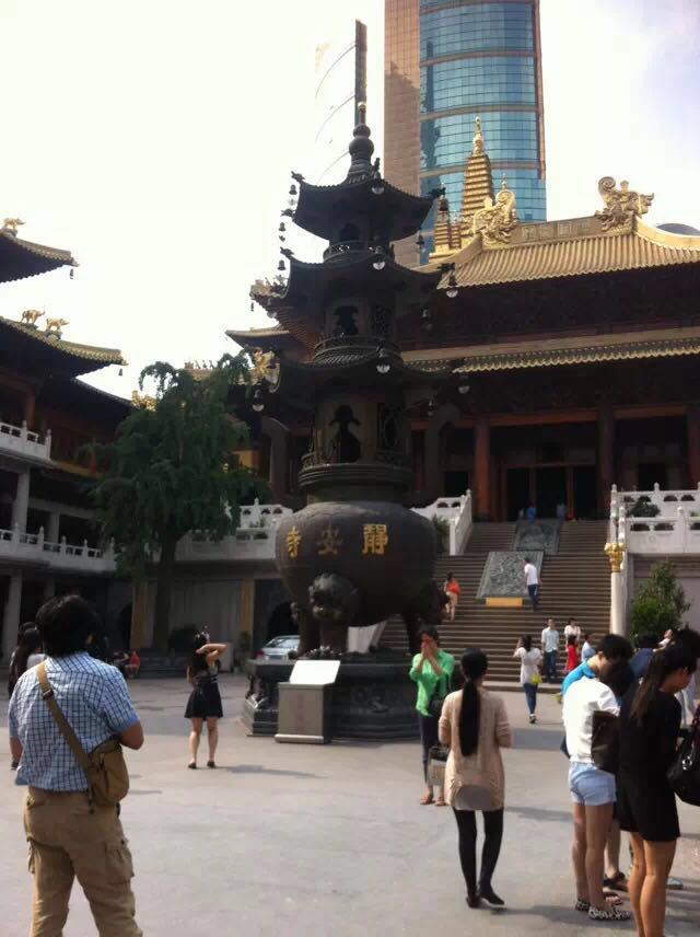 【携程攻略】上海静安寺景点,寺庙都是烧香拜佛的.寺