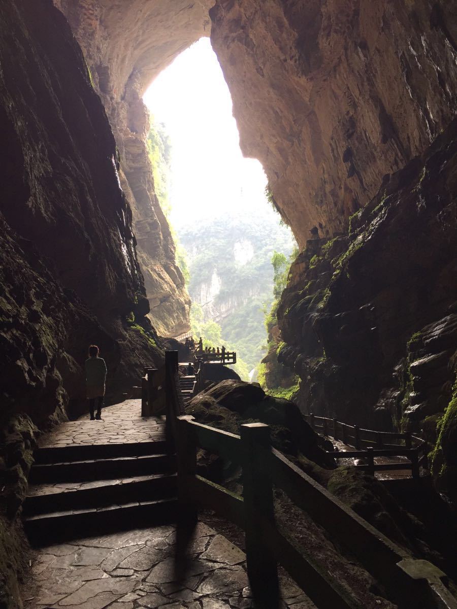 龙水峡地缝