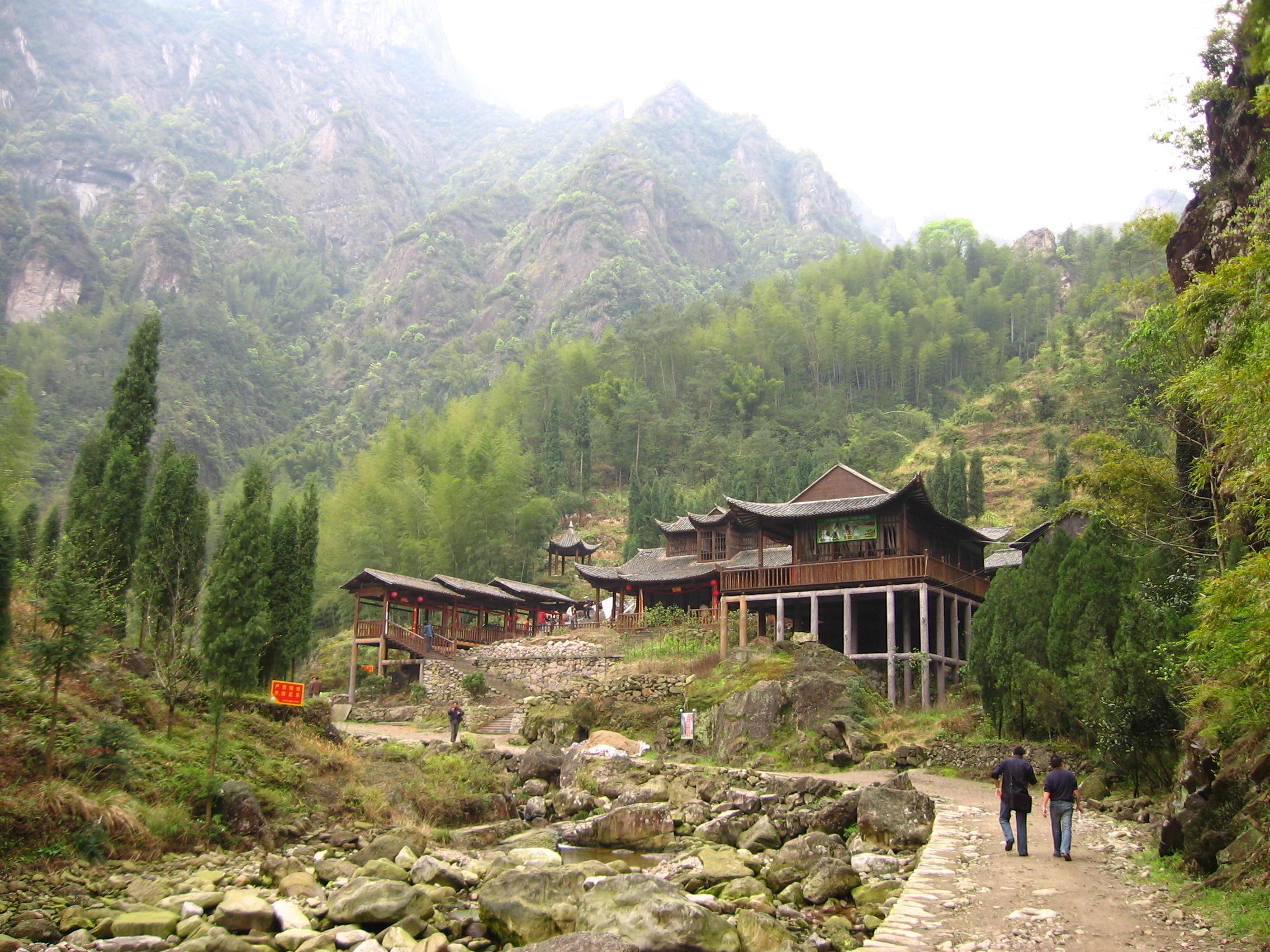 【携程攻略】浙江显胜门景区景点,外地来的游客,一般集中在雁荡山核心