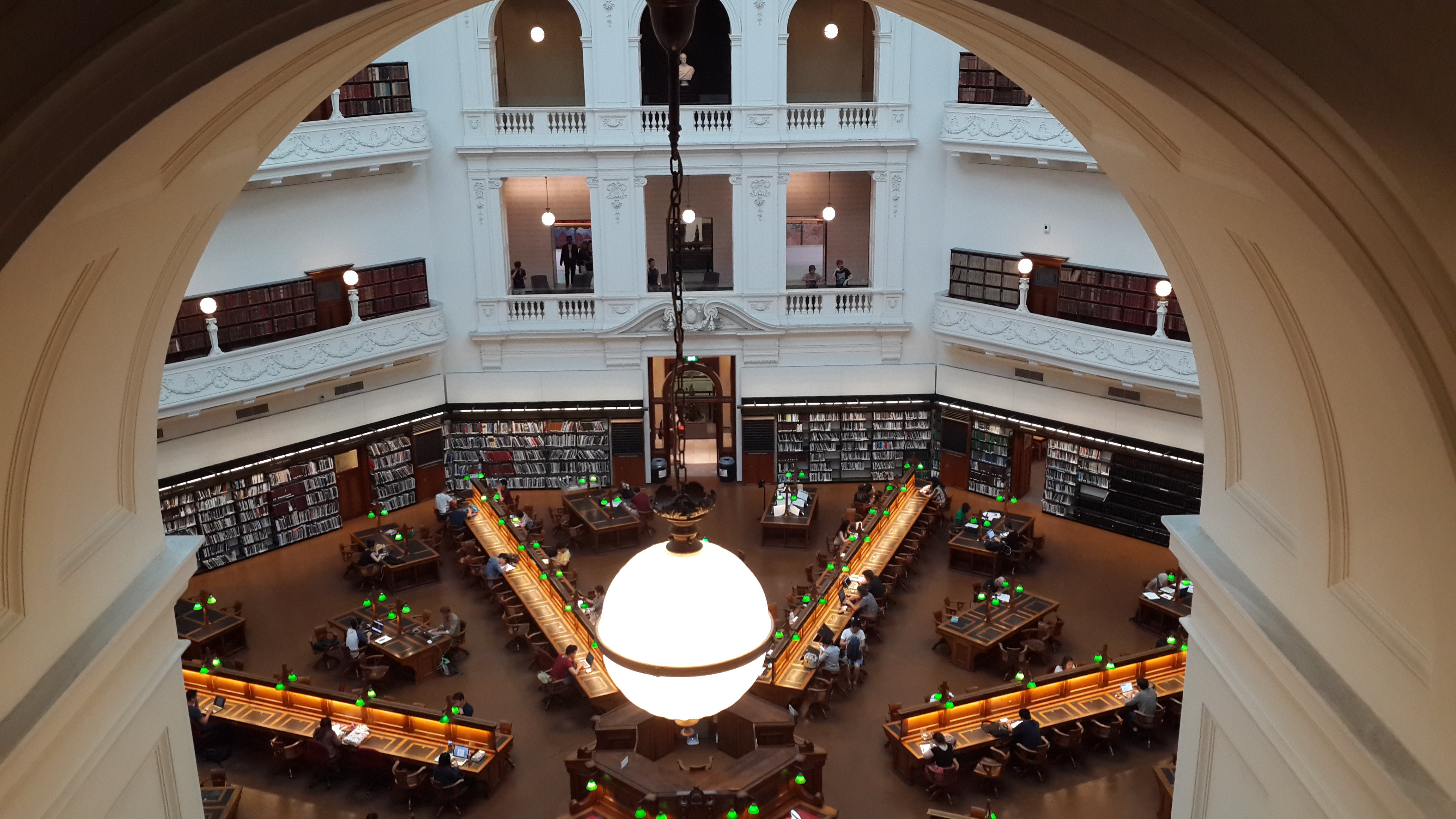 【携程攻略】墨尔本维多利亚州立图书馆景点,维多利亚州立图书馆（State Library of Victoria）是澳大利亚最古老…