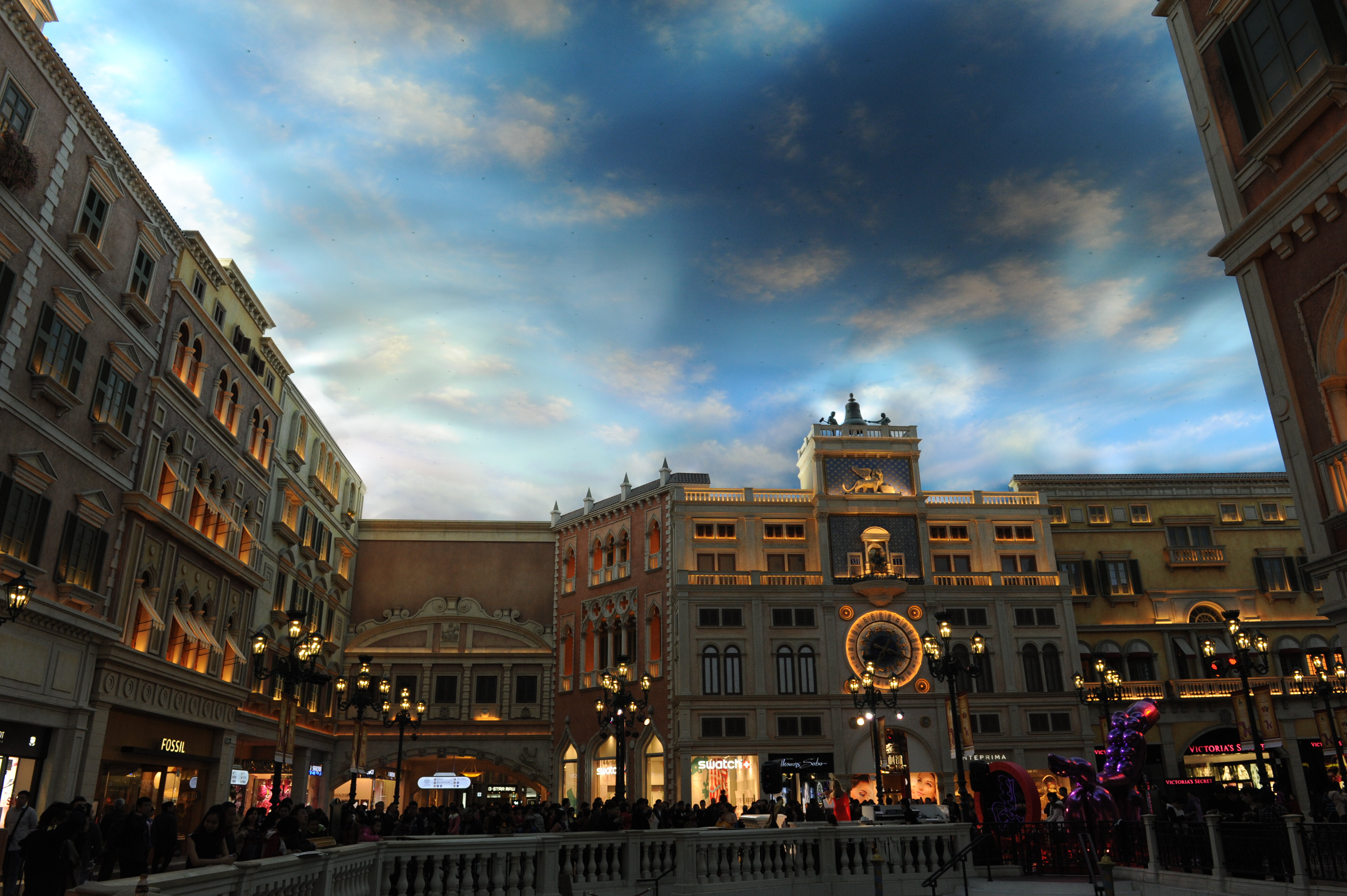 威尼斯人-度假村-酒店可以免费参观吗?-澳门威尼斯人度假村可以免费入住吗?