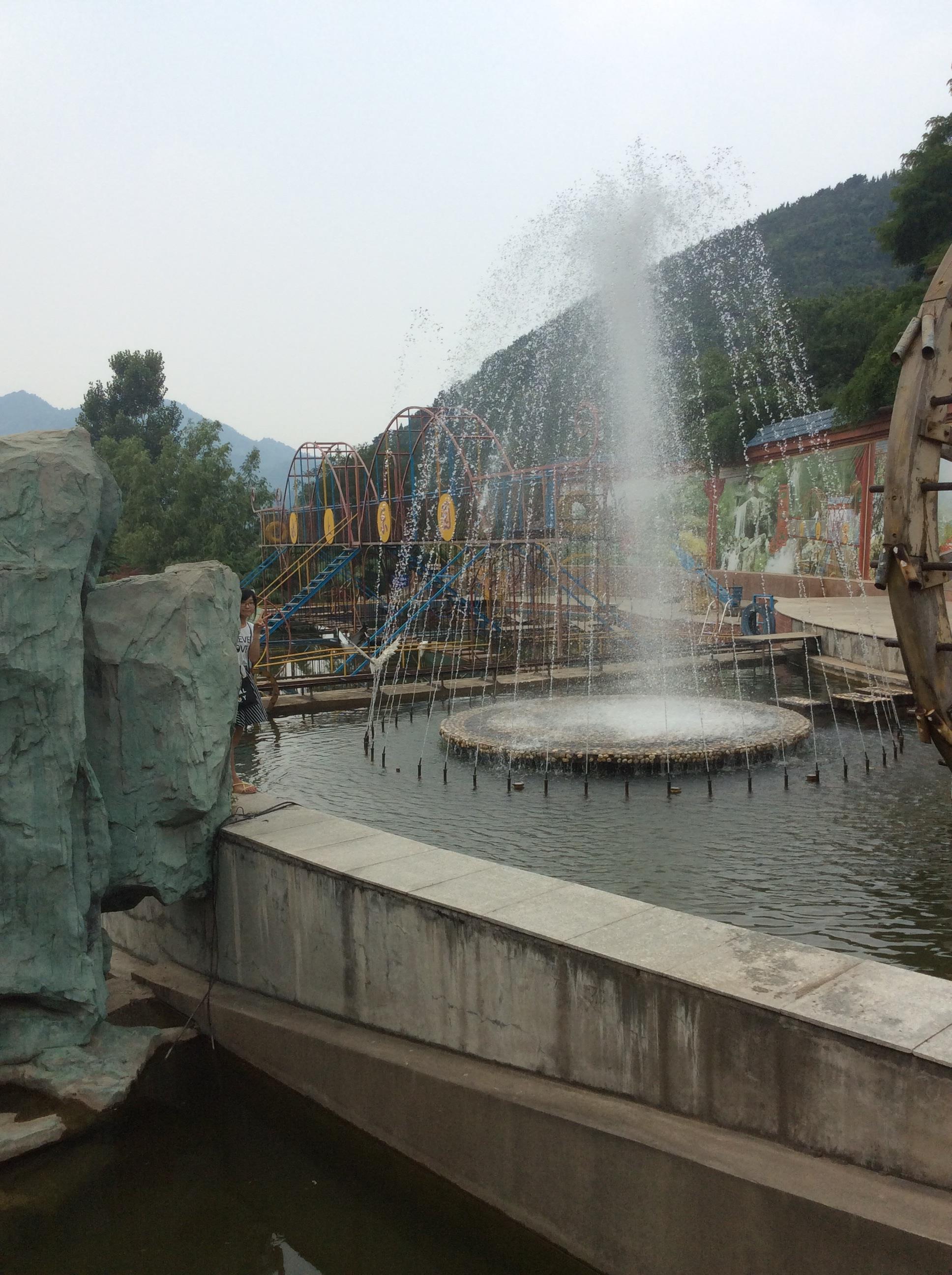 水帘峡风景区