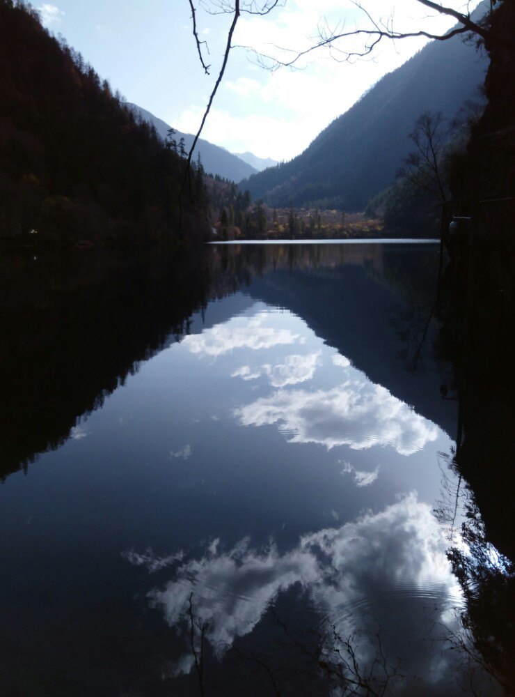 诺日朗群海