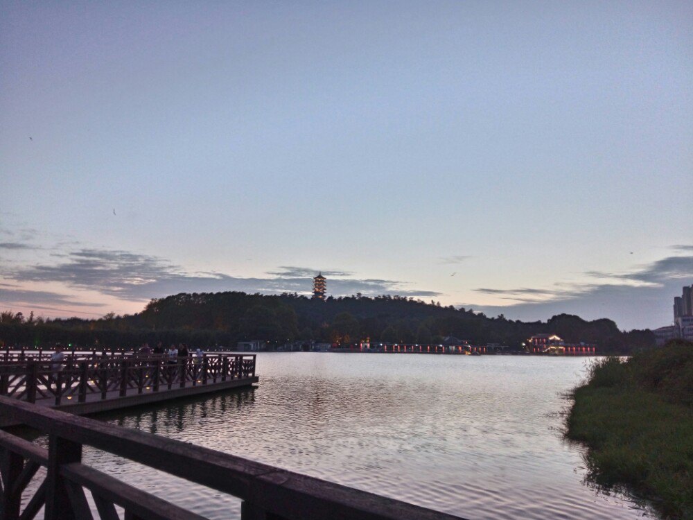 【携程攻略】安徽龙子湖风景区景点,蚌埠地方小,可去