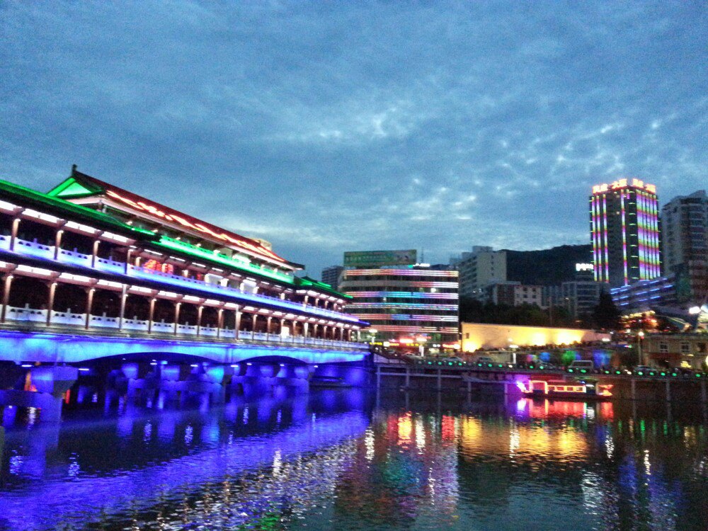 凤凰湖景区