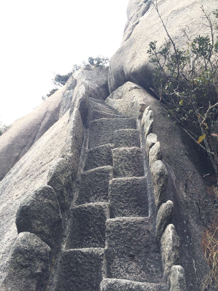 【携程攻略】安徽天都峰景点,来黄山没爬过天都峰,背