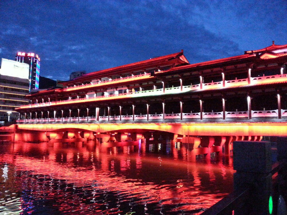 凤凰湖景区