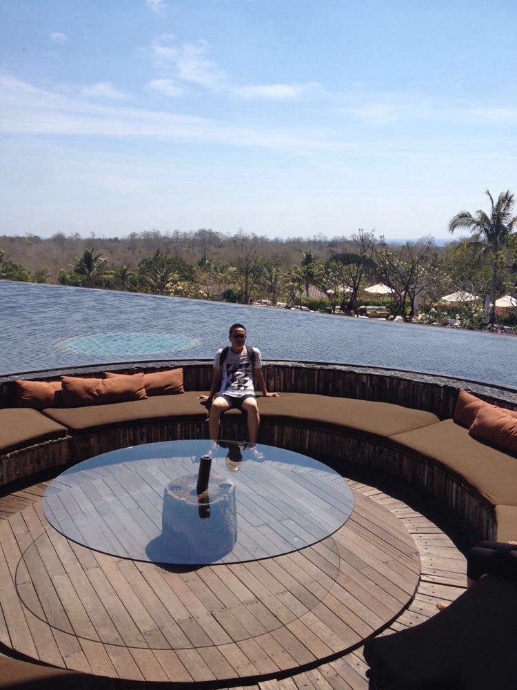 巴厘岛金巴兰森林度假酒店