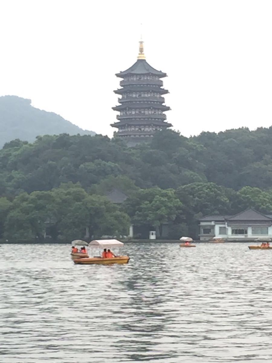 【携程攻略】杭州雷峰塔景点,俯瞰西湖全景的制高点,到杭州总归要到此