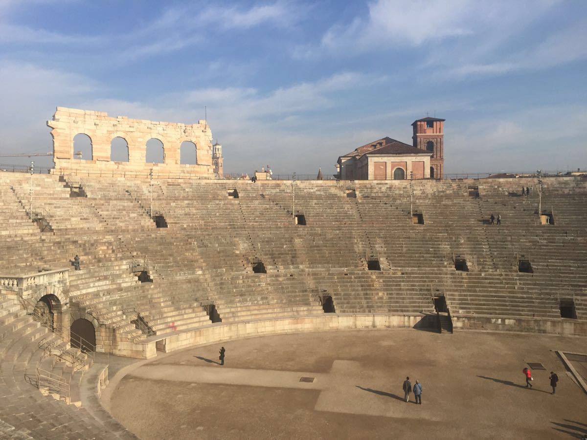 圆形竞技场verona arena