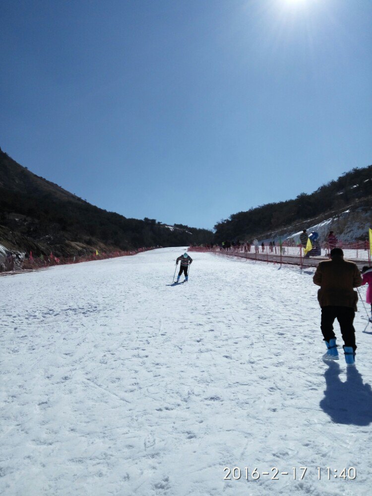艾山滑雪场